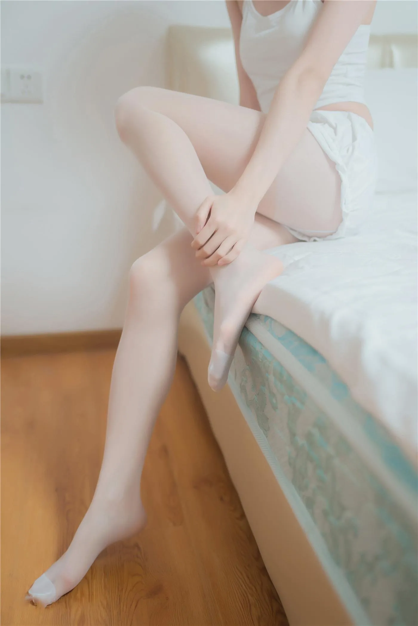 绮太郎_Kitaro – NO.30 白丝套装 [42P]插图1